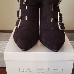 Ashley Stewart Size 12M black ankle bootie
